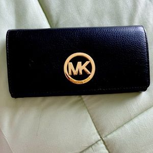 Michaels Kors wallet
